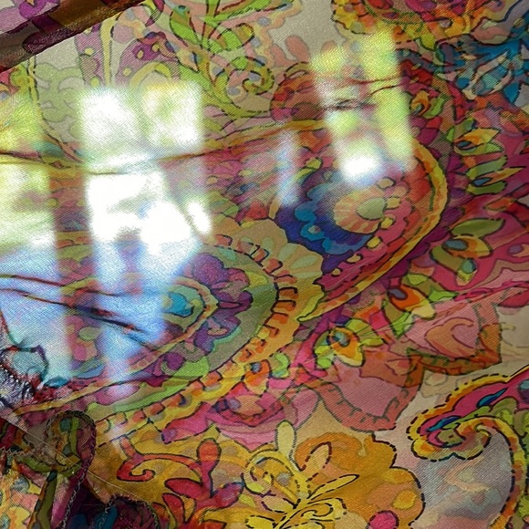 Dolce & Gabbana Paisley 3/4 Sleeve 💯 % Silk Top -Authentic - Picture 9 of 14